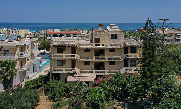 MIXED-USE BUILDING OF 9 APTS & RETAIL SPACE