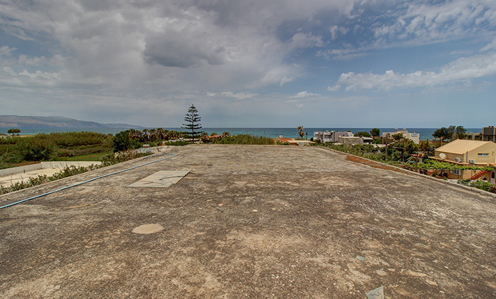 ΠΑΛΑΙΟ ΚΤΗΡΙΟ 21 Δ/ΤΩΝ ΚΟΝΤΑ ΣΤΗ ΘΑΛΑΣΣΑ