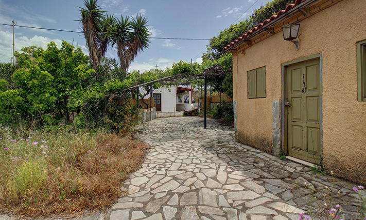 ΠΑΛΑΙΟ ΚΤΗΡΙΟ 21 Δ/ΤΩΝ ΚΟΝΤΑ ΣΤΗ ΘΑΛΑΣΣΑ