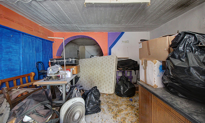 ΜΕΓΑΛΟ ΙΣΟΓΕΙΟ ΠΡΟΣ ΔΙΑΜΟΡΦΩΣΗ