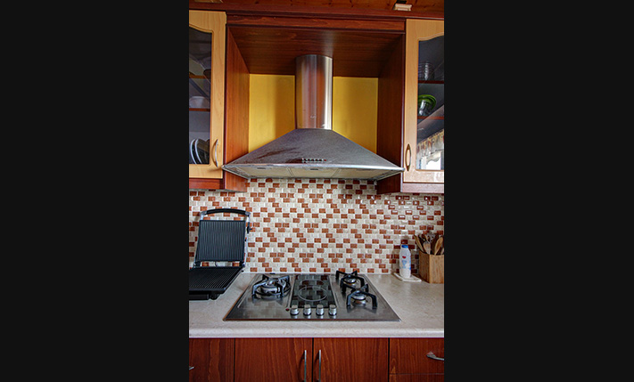 Δ/ΣΜΑ ΟΡΟΦΟΥ ΜΕ ΔΙΚΑΙΩΜΑ ΣΕ ΜΕΓΑΛΟ ΟΙΚΟΠΕΔΟ