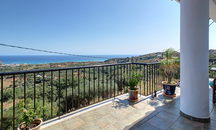 Δ/ΣΜΑ ΟΡΟΦΟΥ ΜΕ ΔΙΚΑΙΩΜΑ ΣΕ ΜΕΓΑΛΟ ΟΙΚΟΠΕΔΟ