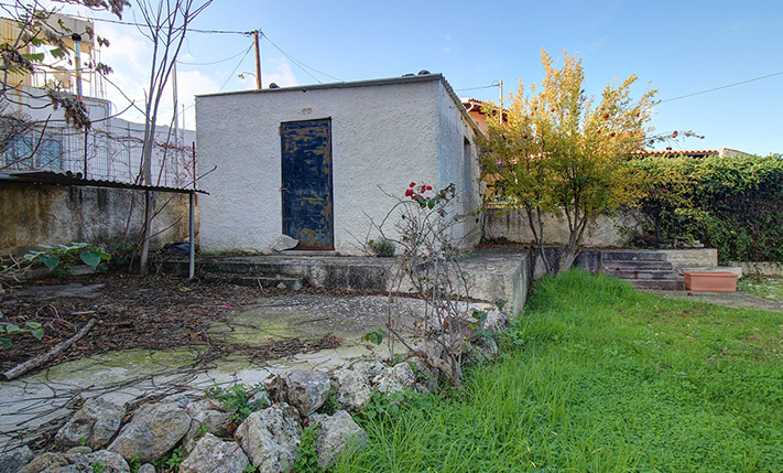 DETACHED HOUSE WITH A GARDEN NEAR MARATHI