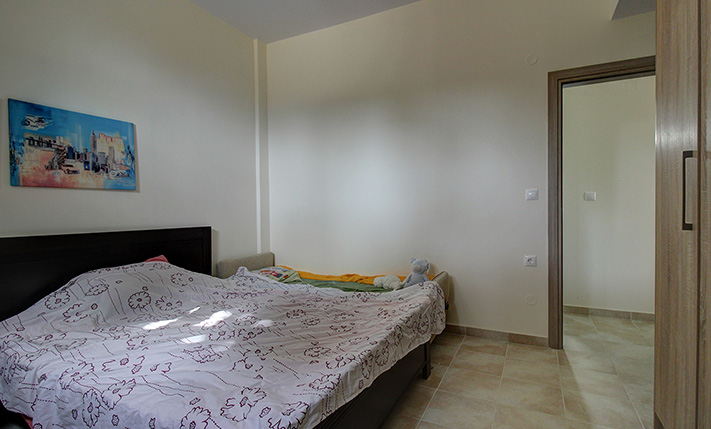 LARGE VILLA NEAR THE CITY & TO AMENITIES