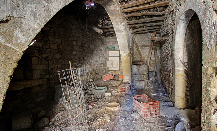 WITH ENCLOSED COURTYARD ON THE WAY TO ELAFONISI