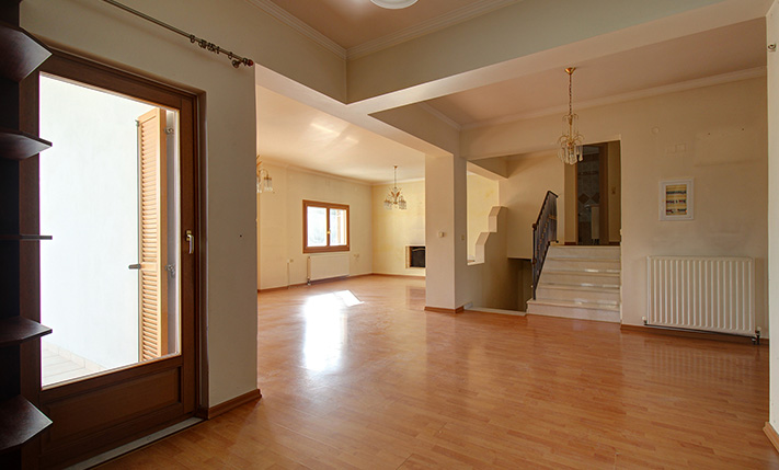 LUXURIOUS BUILDING OF 2 SPACIOUS APARTMENTS