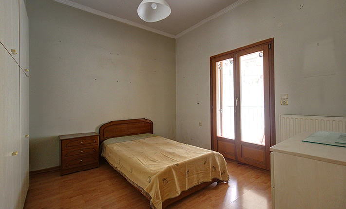 LUXURIOUS BUILDING OF 2 SPACIOUS APARTMENTS