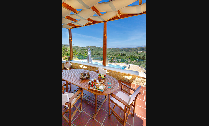 RESTORED STONE HOUSE WITH PANORAMIC VIEWS