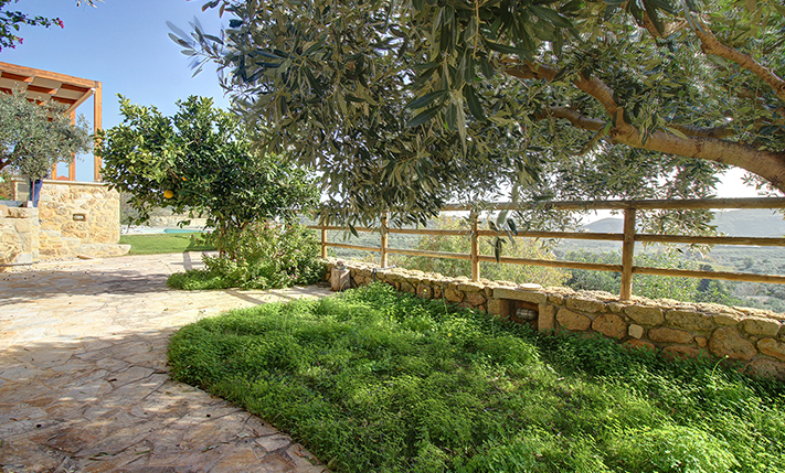 RESTORED STONE HOUSE WITH PANORAMIC VIEWS