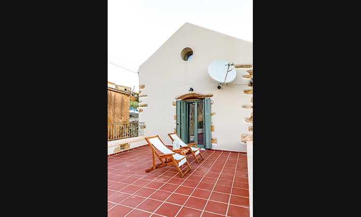 RESTORED STONE HOUSE WITH PANORAMIC VIEWS