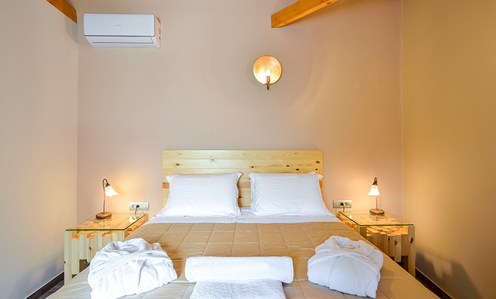 LUXURIOUS VILLAGE HOUSE IN A LIVELY VILLAGE