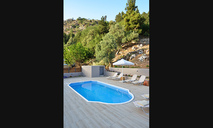 LUXURIOUS VILLAGE HOUSE IN A LIVELY VILLAGE