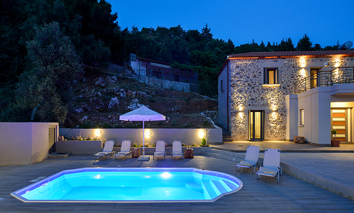 LUXURIOUS VILLAGE HOUSE IN A LIVELY VILLAGE