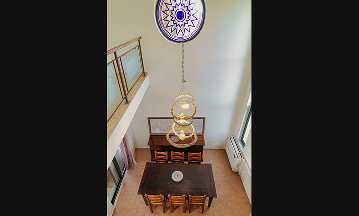 OVERLOOKING PLATANIAS WITH UNOBSTRUCTED VIEWS