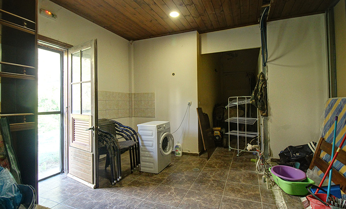 ΚΤΙΣΜΑ 2 ΜΕΓΑΛΩΝ ΔΙΑΜΕΡΙΣΜΑΤΩΝ ΣΤΗΝ ΕΞΟΧΗ