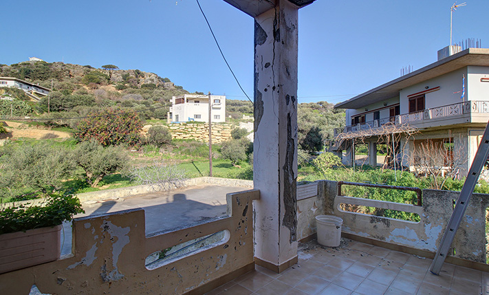 ΚΤΙΣΜΑ 2 ΜΕΓΑΛΩΝ ΔΙΑΜΕΡΙΣΜΑΤΩΝ ΣΤΗΝ ΕΞΟΧΗ