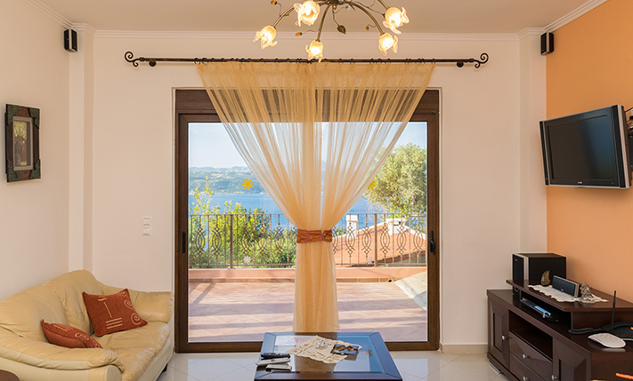 CLOSE TO THE CITY, OVERLOOKING SOUDA BAY