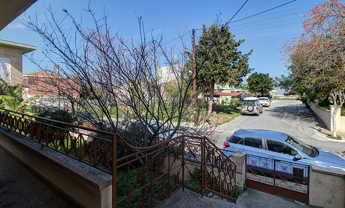 ΟΙΚΙΑ ΜΕ ΥΨΗΛΗ ΔΟΜΗΣΗ ΣΕ ΠΡΟΝΟΜΙΑΚΟ ΣΗΜΕΙΟ