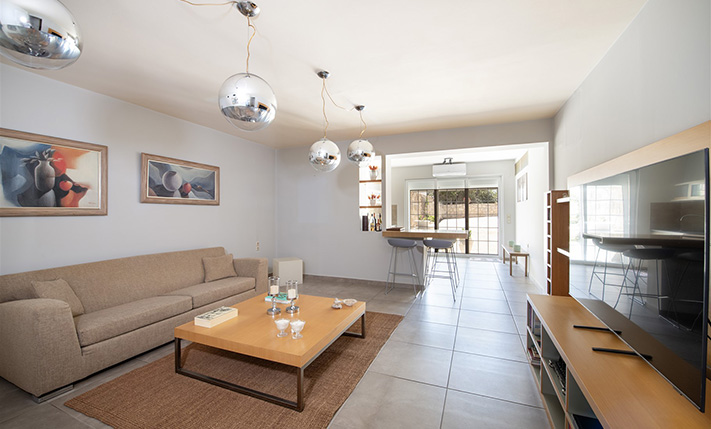 ΚΑΤΑΣΚΕΥΑΣΤΙΚΗ ΥΠΕΡΟΧΗ & ΘΕΑ ΚΟΝΤΑ ΣΤΟ ΜΑΡΑΘΙ