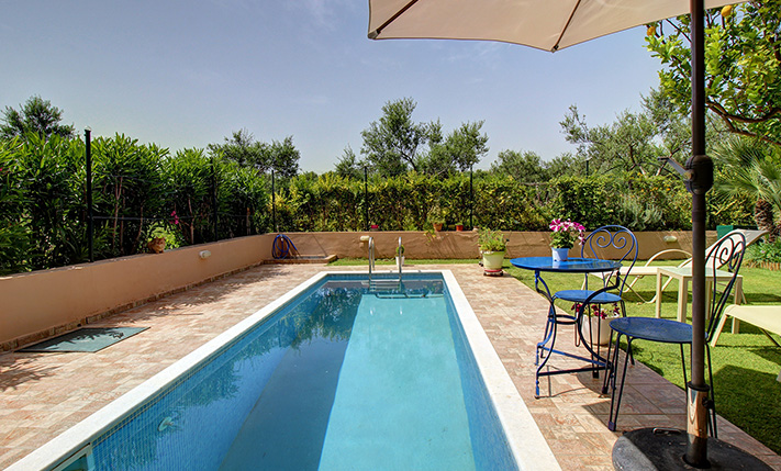 A SPACIOUS FAMILY RESIDENCE NEAR THE BEACH