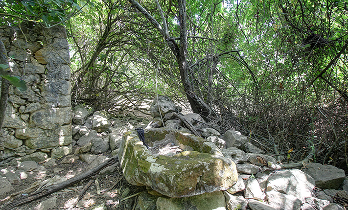 DETACHED WITH POTENTIAL ON A SPACIOUS PLOT