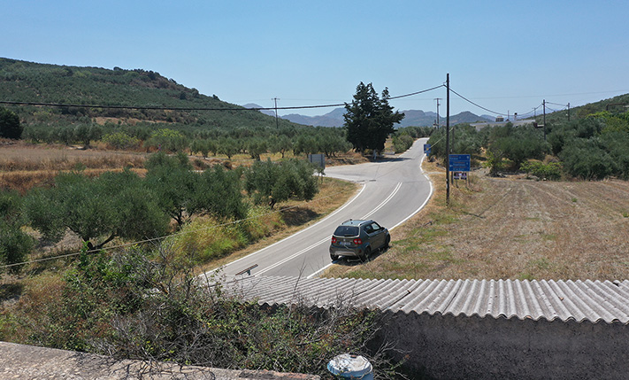 1-LEVEL VILLAGE HOUSE WITH EXTRA BUILDABILITY