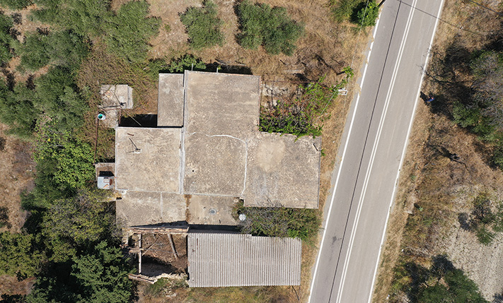 1-LEVEL VILLAGE HOUSE WITH EXTRA BUILDABILITY