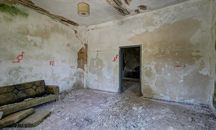 1-LEVEL VILLAGE HOUSE WITH EXTRA BUILDABILITY