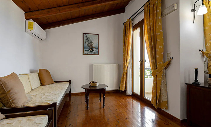 2 VILLAS WITH UNOBSTRUCTED SEA VIEWS