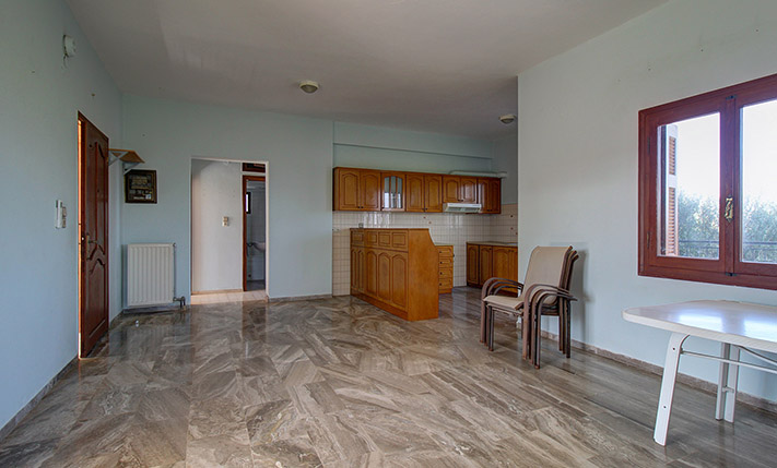 2 SPACIOUS APARTMENTS WITH AN OLIVE GROVE