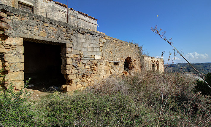 HOUSE WITH STUDY FOR GUESTHOUSE & SEA VIEWS