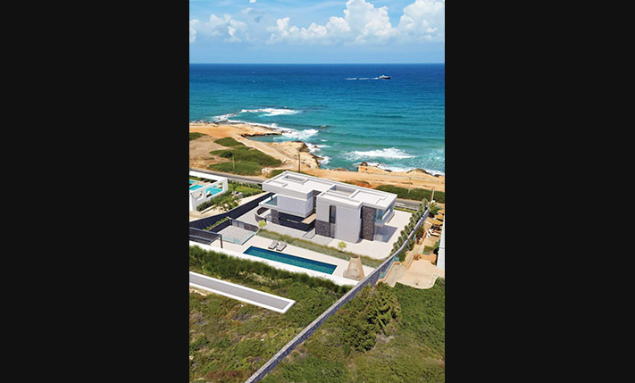 MODERN VILLA ON A SEAFRONT SLOPE