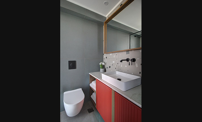 SLEEK LUXURY ABOVE THE BEACH OF FALASARNA