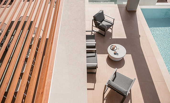 SLEEK LUXURY ABOVE THE BEACH OF FALASARNA