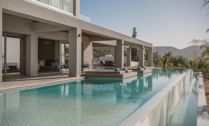 SLEEK LUXURY ABOVE THE BEACH OF FALASARNA