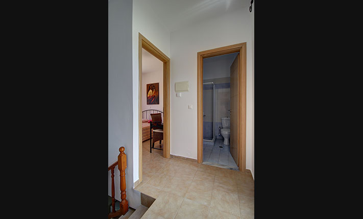 IN A LUSH COMPLEX WITH SPACIOUS SWIMMING POOLS