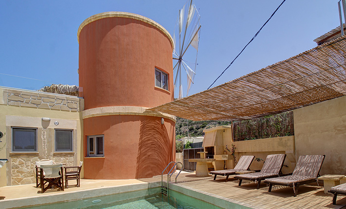 A WINDMILL THAT ROTATES FACING KISSAMOS BAY