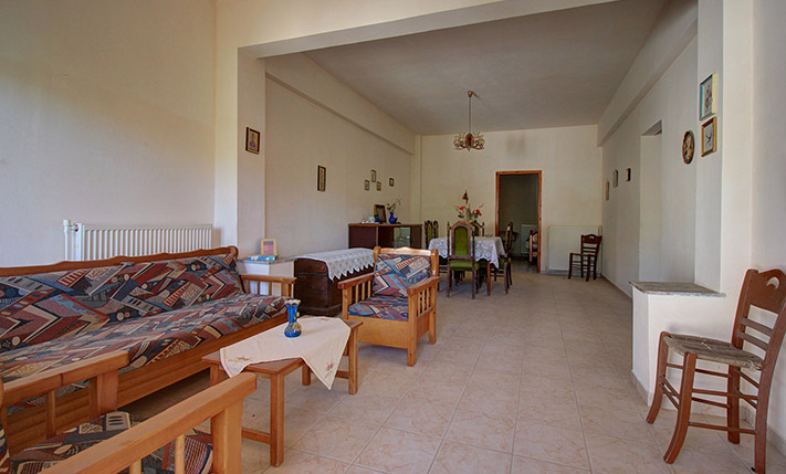 SPACIOUS APARTMENT WITH PANORAMIC VIEWS