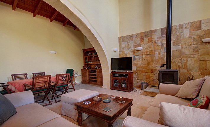 A PICTURESQUE FARM HOUSE IN THE OLIVE GROVES