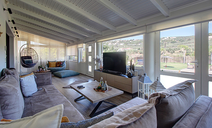 QUALITY LIVING WITH AMPLE EXTERIOR