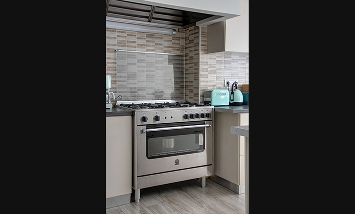 QUALITY LIVING WITH AMPLE EXTERIOR