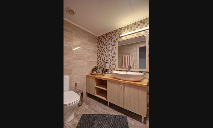 QUALITY LIVING WITH AMPLE EXTERIOR