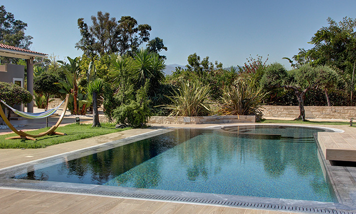 ΠΟΙΟΤΙΚΗ ΔΙΑΒΙΩΣΗ ΣΕ ΜΙΑ ΣΑΓΗΝΕΥΤΙΚΗ ΤΟΠΟΘΕΣΙΑ