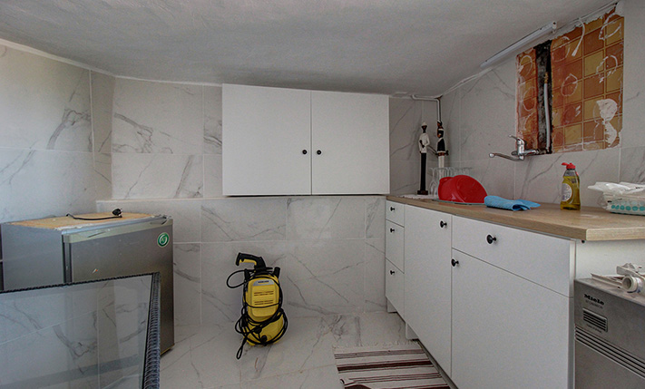 APARTMENT WITH AN EXTRA GUESTHOUSE & SEA VIEWS