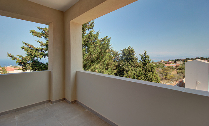 BRAND NEW DETACHED HOME WITH SEA VIEWS