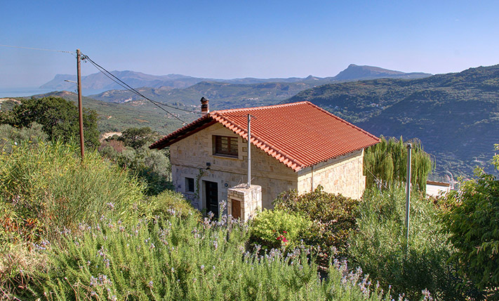 2-APARTMENT BUILDING WITH STUNNING VIEWS