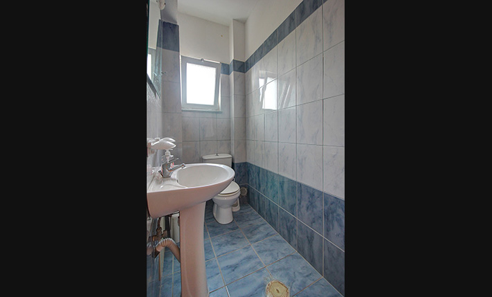 BUILDING OF 9 APARTMENTS NEAR THE BEACH