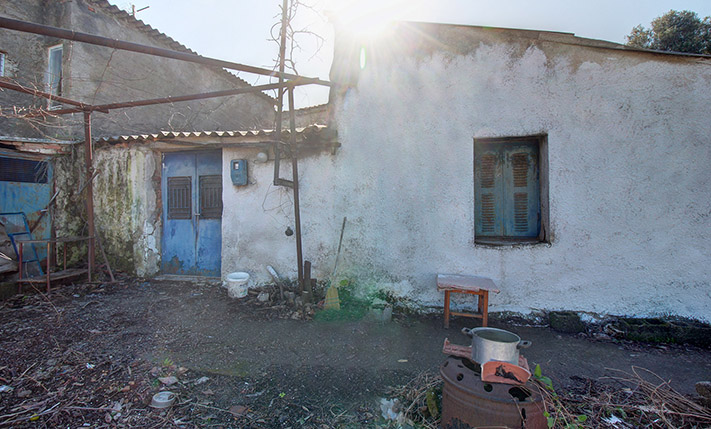 ELEVATED WITH EXTERIORS ON BOTH SIDES