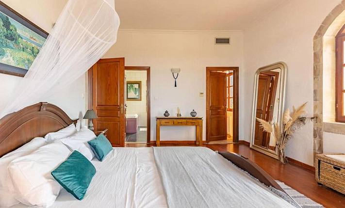 A MEDITERRANEAN DELIGHT ON THE HILLTOP