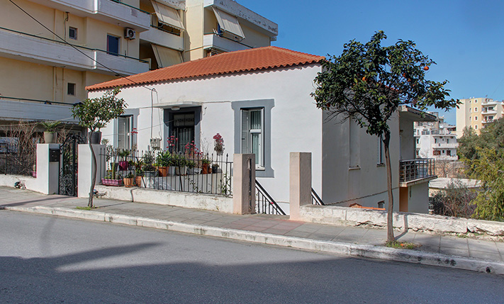 TIMELESS CHARM IN A PRIME NEIGHBORHOOD